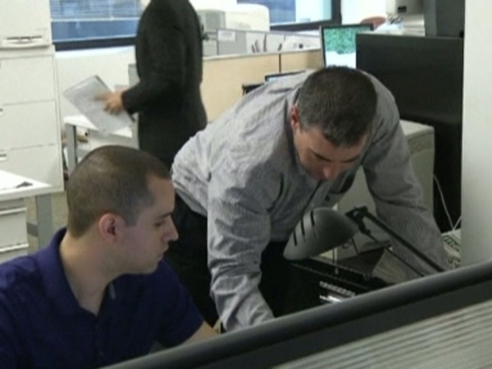 Unemployment drops to four-year low