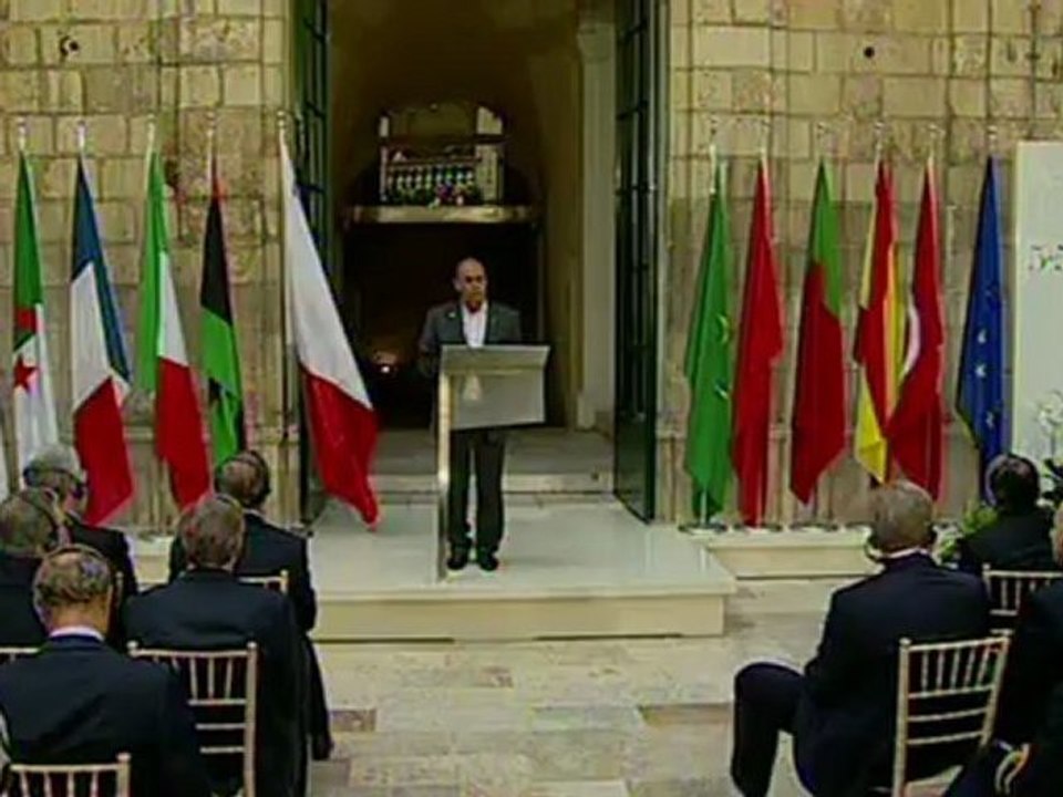 Le Maghreb cherche à rassurer après le "printemps arabe"