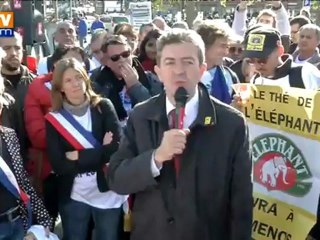 Le Front de gauche, porte-drapeau de la manifestation contre l’austérité