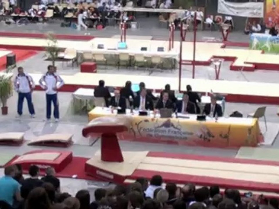 Match international de gymnastique à Troyes. France, Allemagne, Espagne.