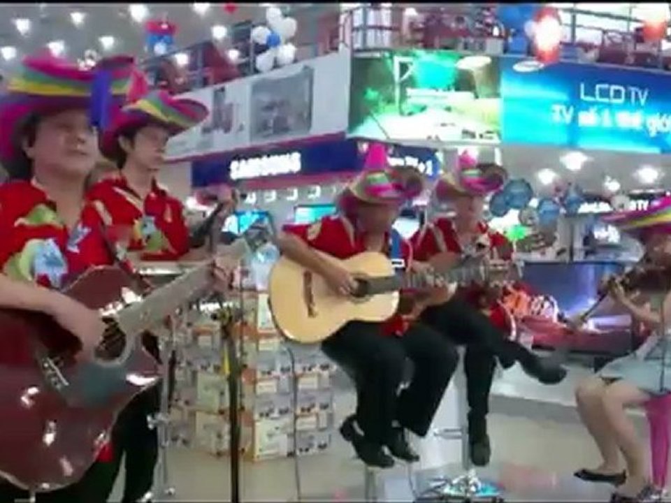 Ban nhạc Flamenco Tumbadora Thanh Tùng 0908232718 tại TTĐM Thiên Hòa- Osolemio