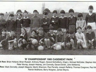 OLD BLACK & WHITE PHOTO'S