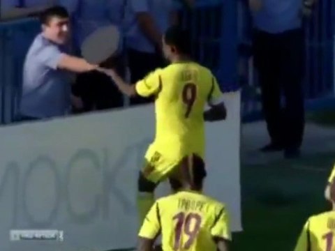 Le but et la célébration à la russe de Samuel Eto'o