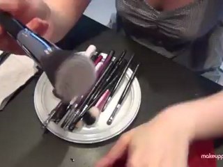 Pulire i pennelli...comodamente