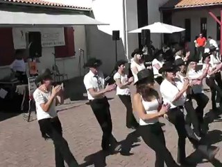 53 LA GARETTE  '( mucoviscidose )  just dance niort  2012