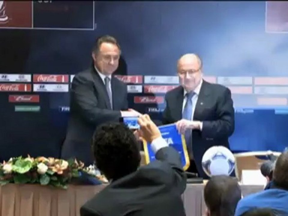 Blatter: russland liegt gut im zeitplan