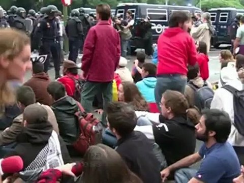 En libertad con cargos los dos detenidos del 29-S