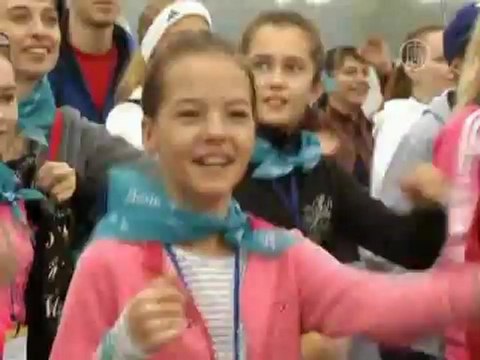 15 тысяч человек вышли на зарядку в Киеве