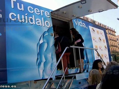La Semana del Cerebro y su Autobús volverán a recorrer España para testar el cerebro de los españole