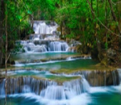 Le Saint Esprit vient sur Jésus