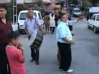 MURAT USLUNUN NNİŞANINDAN SALONDAN AYRILIŞ