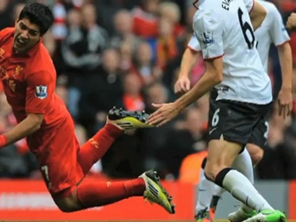 Schiedsrichter-Diskussion in England geht weiter