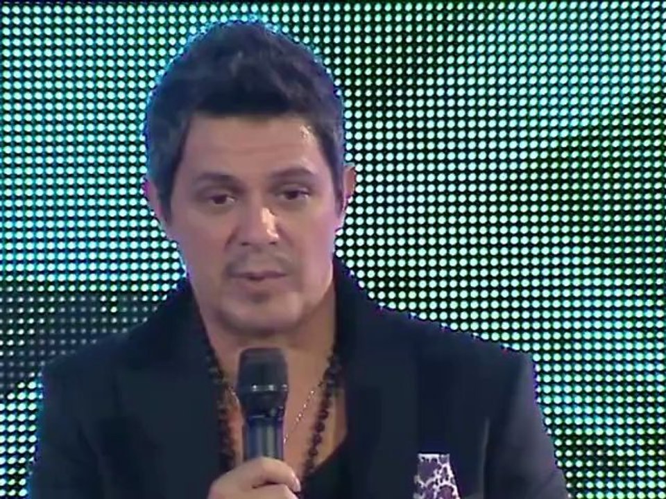 Fluye la emoción de Alejandro Sanz