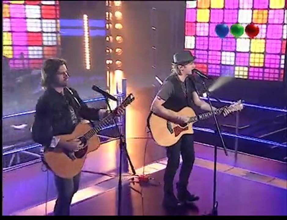 Axel y Juanes a duo en La Voz
