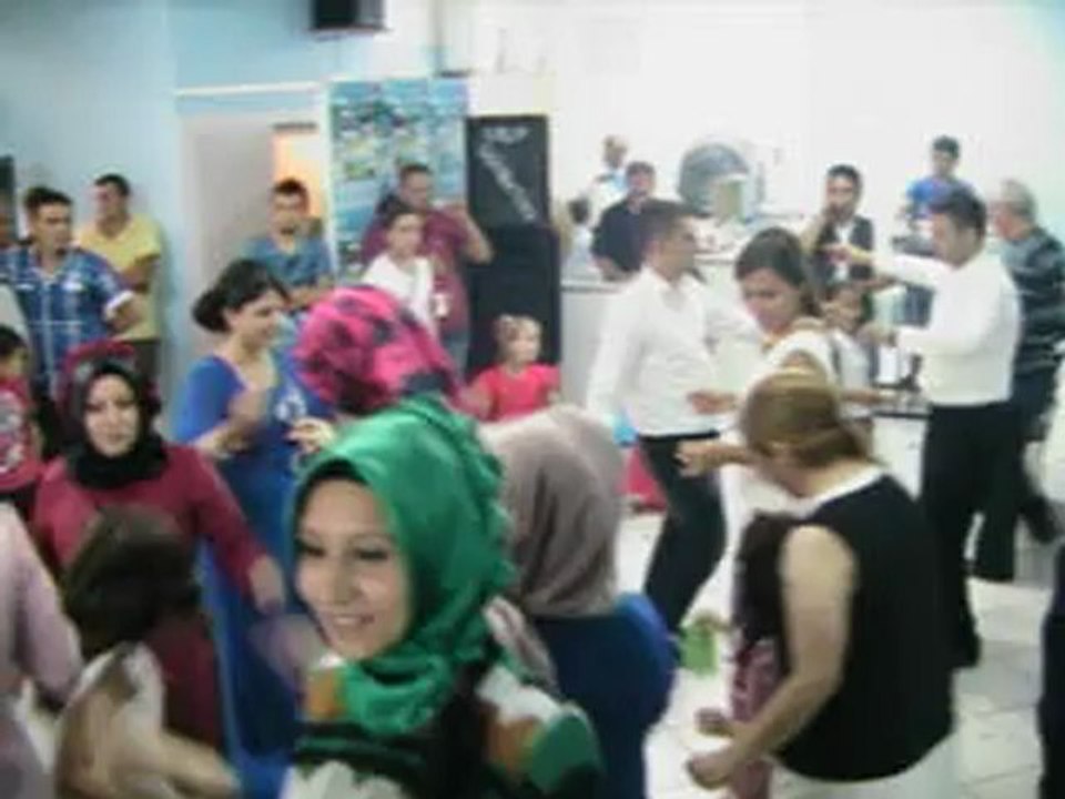 NİŞAN.DANS.BABA KIZ