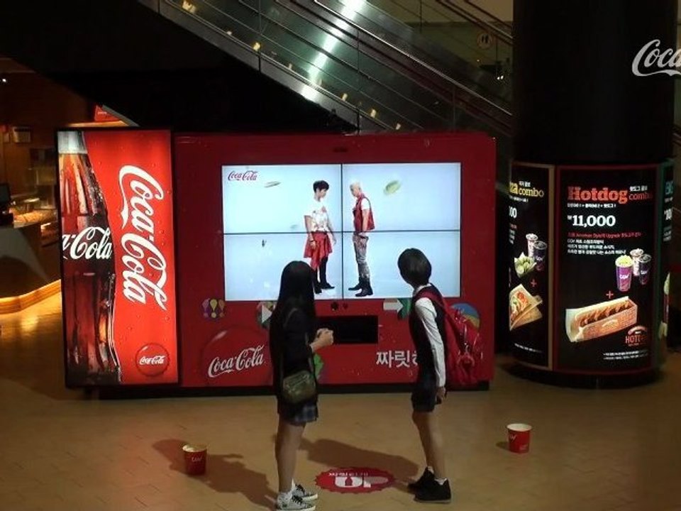 Distributeur de Coca-Cola pour danser en Corée