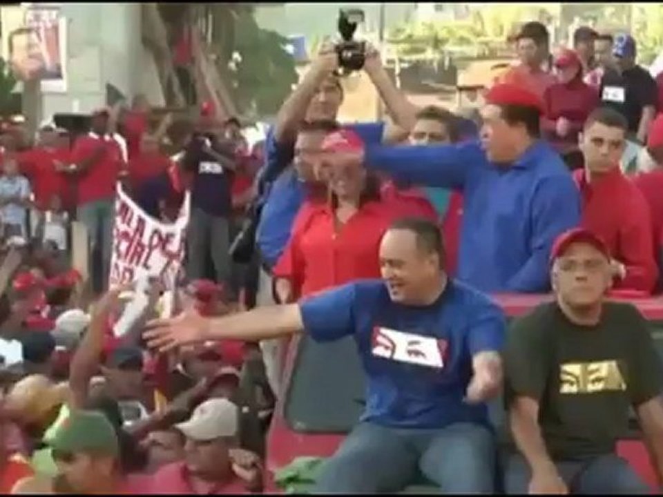 Más de 10 puntos de ventaja para Chávez en una encuesta es un empate técnico