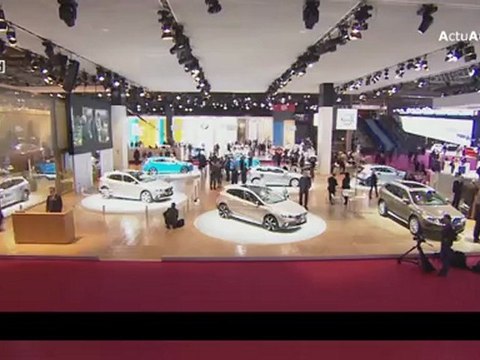 Zoom sur la Volvo V40 à Paris