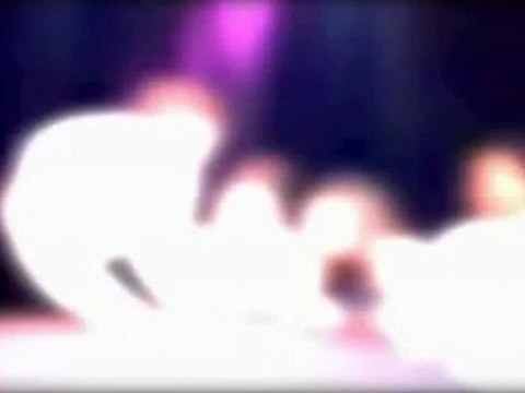 Nestor Hato (DVD and Nestorizer Gimmick) by Jean-Luc Bertrand and David Stone - Magic Trick