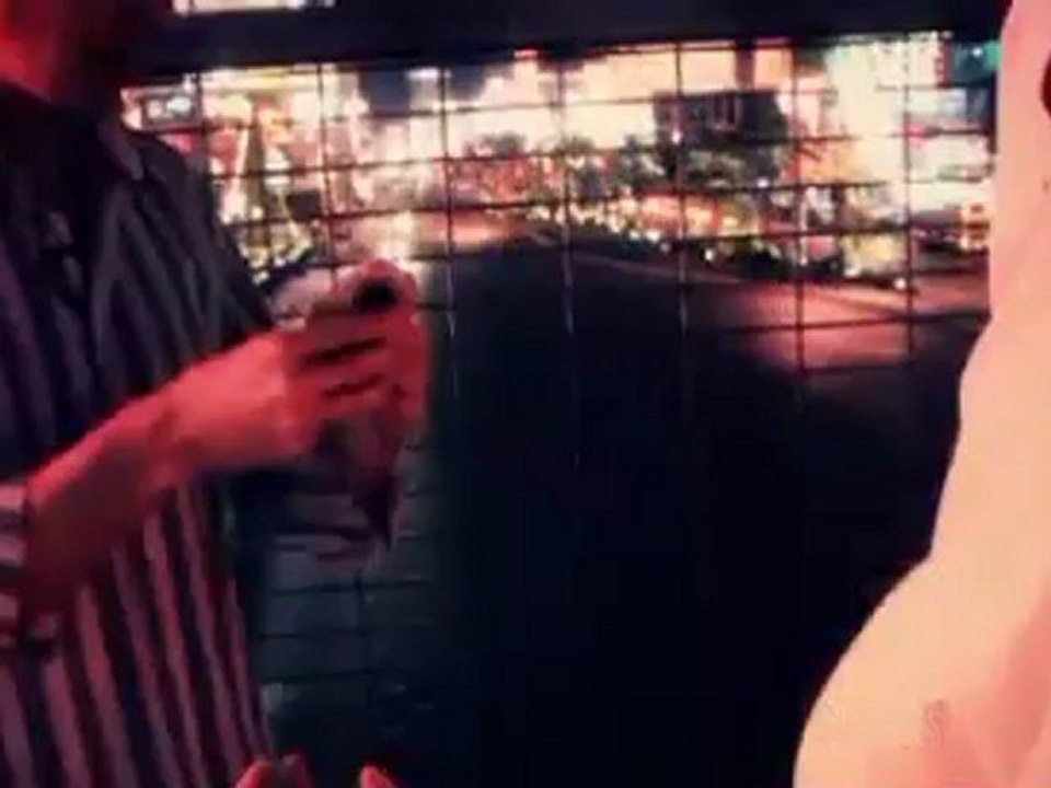 Colossal Blizzard by Anthony Miller and Penguin Magic (DVD) - Magic Trick