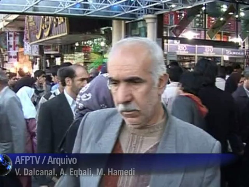 Moeda iraniana sofre queda