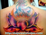 Tatuajes De Flor De Loto En La Espalda