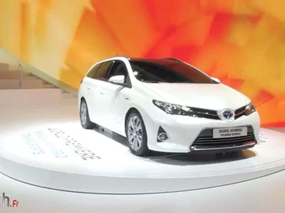 Toyota Auris Touring Sports - Mondial de Paris 2012
