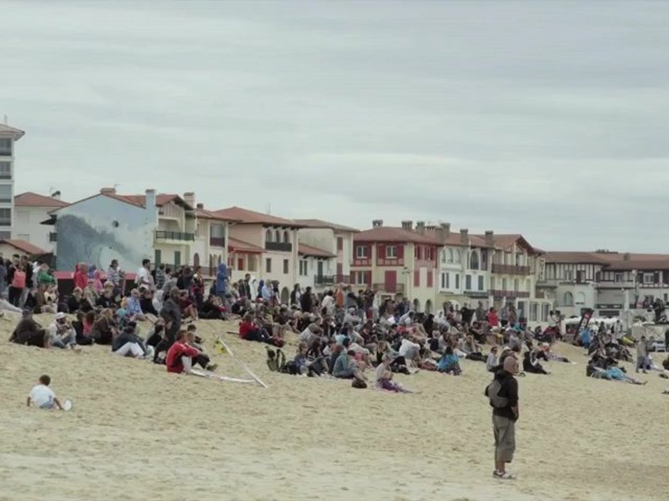 Quiksilver Pro France 2012 - Day 1 Highlights