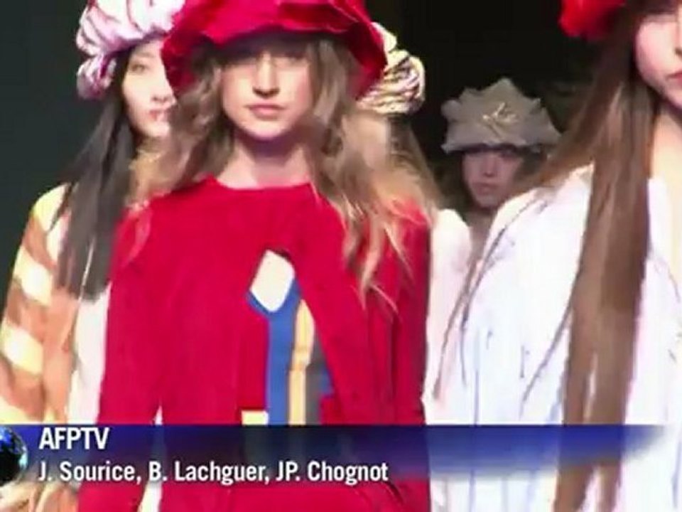 Semaine de la mode à Paris: défilé Junko Shimada