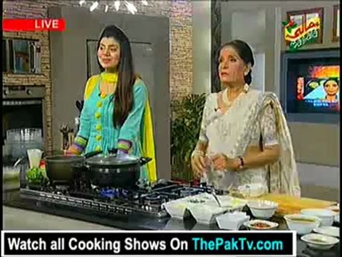 Handi With Zubaida Tariq By Masala Tv - 2nd October 2012 - Part 1