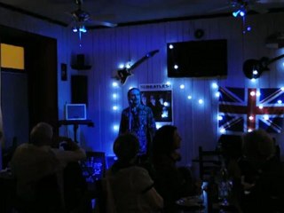 Dav K  concert "Famous café"