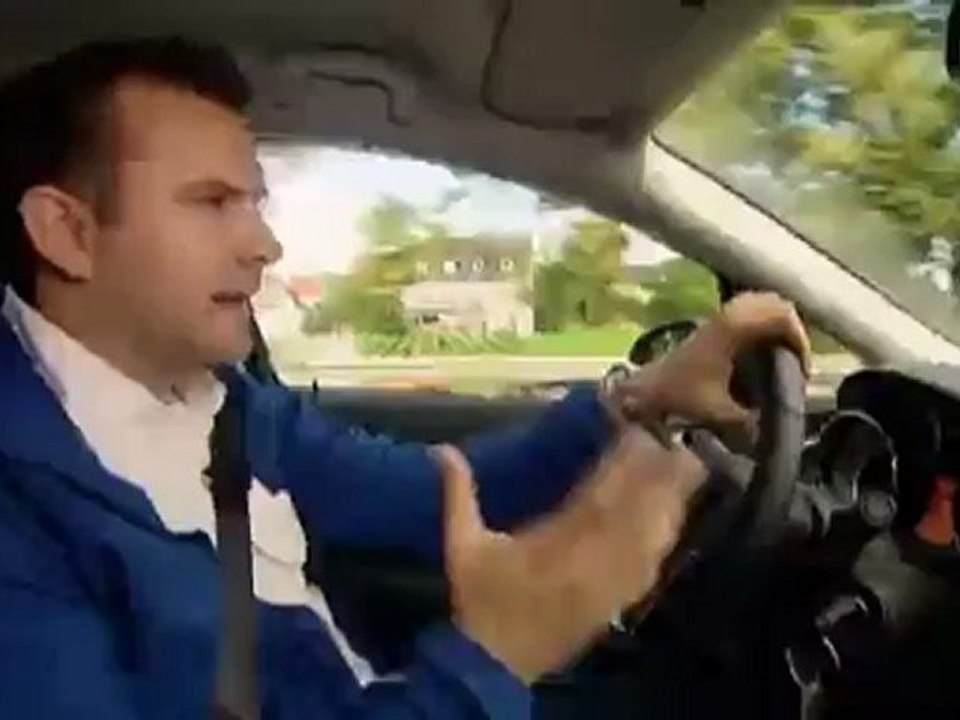 Am Start: Opel Astra Limousine | Motor mobil