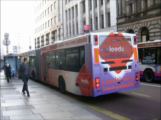 REKLAMA AUTOBUSY PIONKI TEL.782 666 777