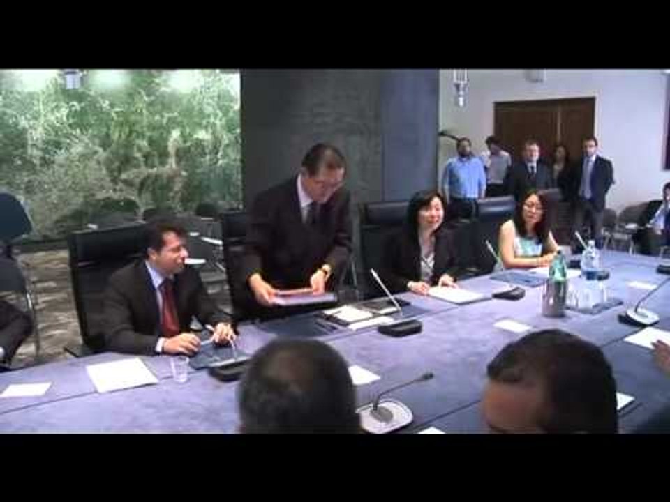 Napoli - Firma del protocollo tra Cina e Campania, dichiarazione del governatore Caldoro (29.09.12)
