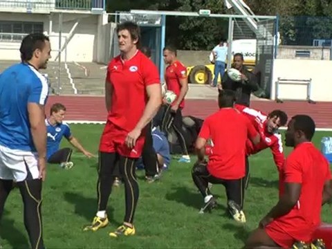 L’équipe de France en stage sur la pelouse de Domec à Carcassonne :
