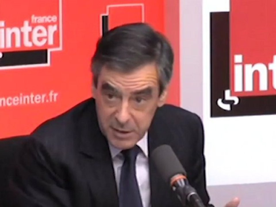 Fillon : "Il n'y a pas d'économies dans le projet de budget"