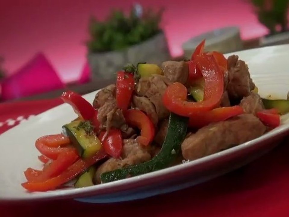 Porc sauté aux poivrons et aux courgettes - 750 Grammes