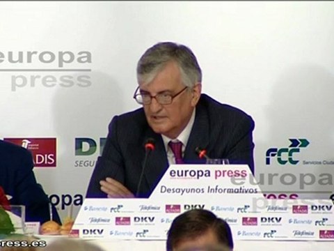 Torres Dulce: Hay que respetar la Constitución