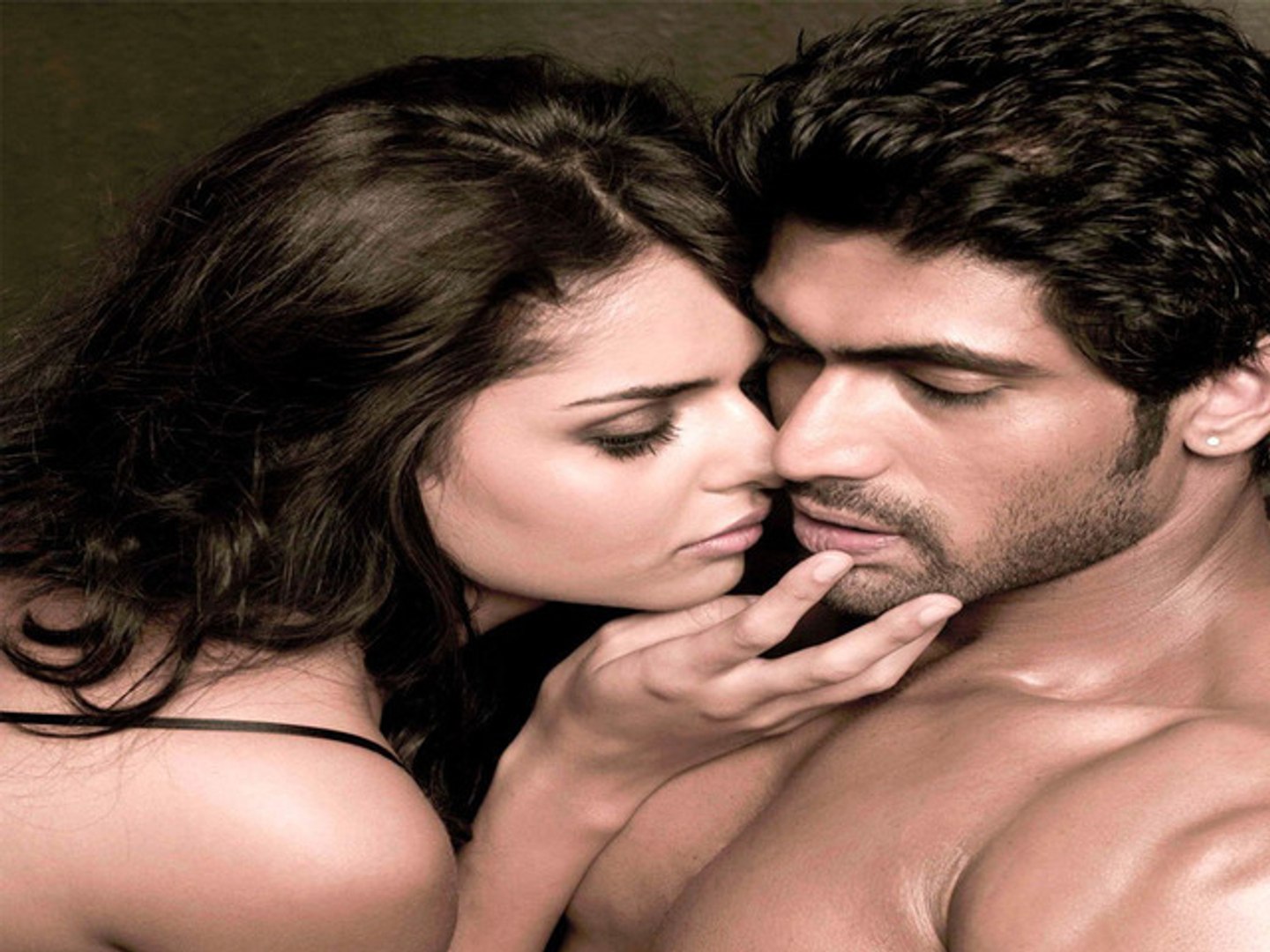 Hot Natalia Kaur Sexy scene