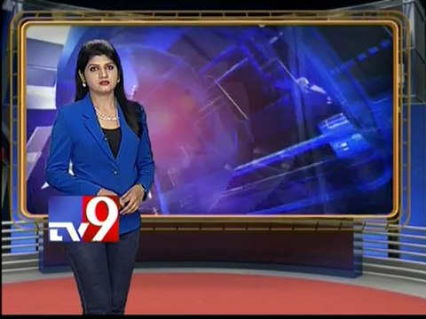 Robbers steal jewellery at gun point