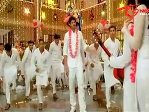 Rebel Emotional Trailer - Tamanna - Prabhas