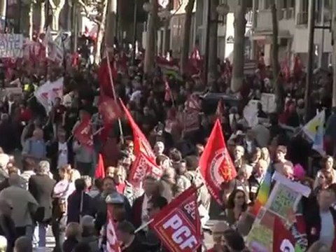 Francia examina el Tratado Europeo(021012)