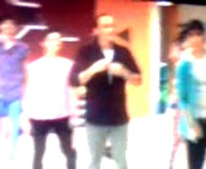 Coreo de juntos somos mas -violetta