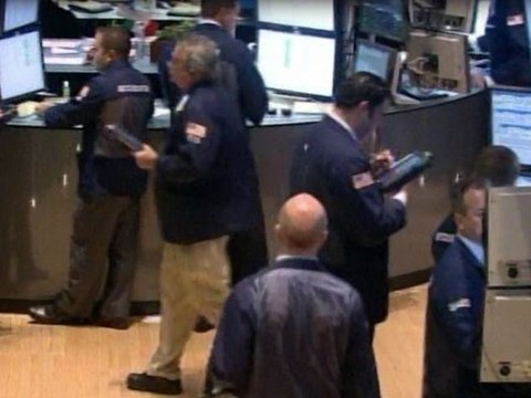 Wall Street Edges Higher After ADP Jobs Data