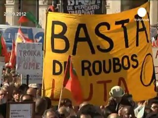 Il governo portoghese annuncia misure lacrime e sangue....
