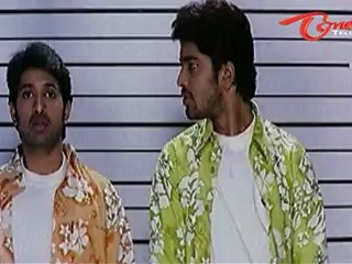 Venu Madhav As Photographer - Hilarious Comedy Scene