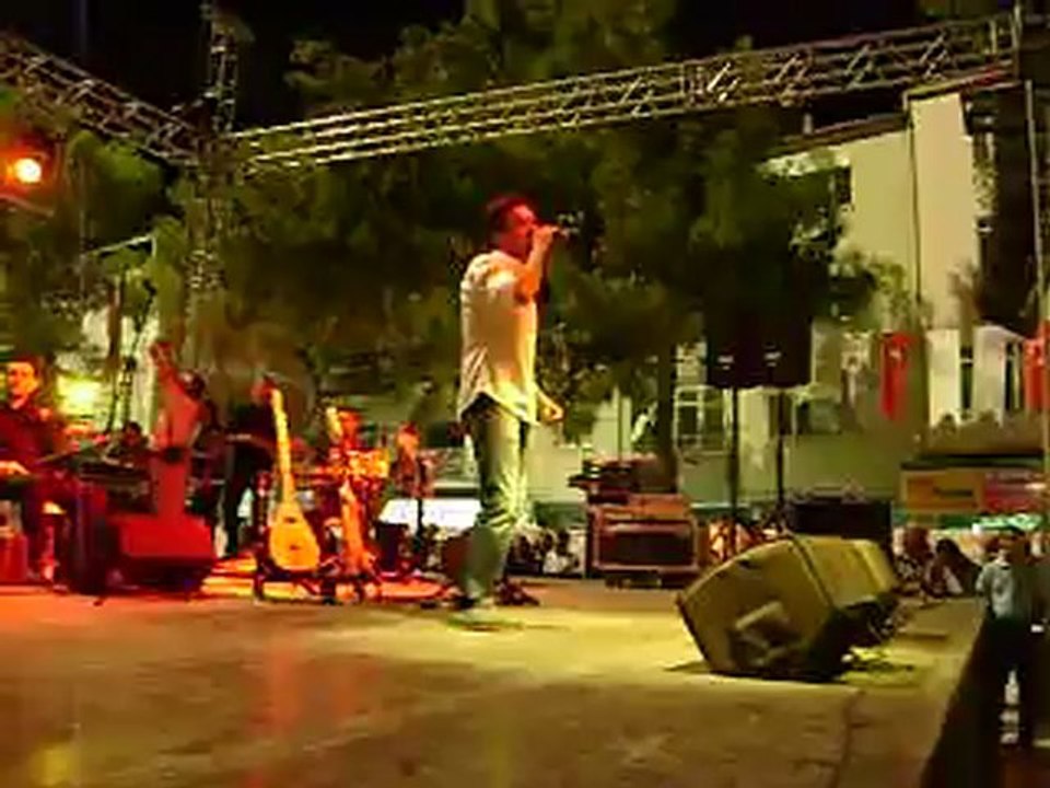 Orhan Ölmez Bana bırak,Senden vazgeçtim ve vazgeçmenin tanımı :)