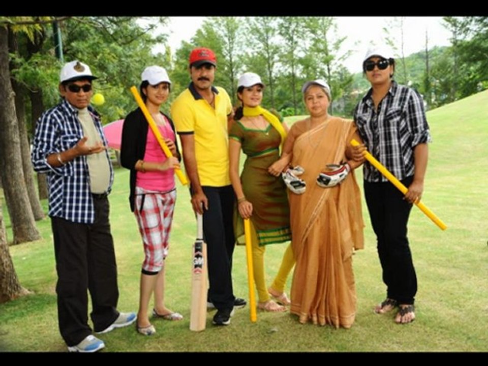 Lucky Movie Hot Stills |  Lucky Movie Hot Pics