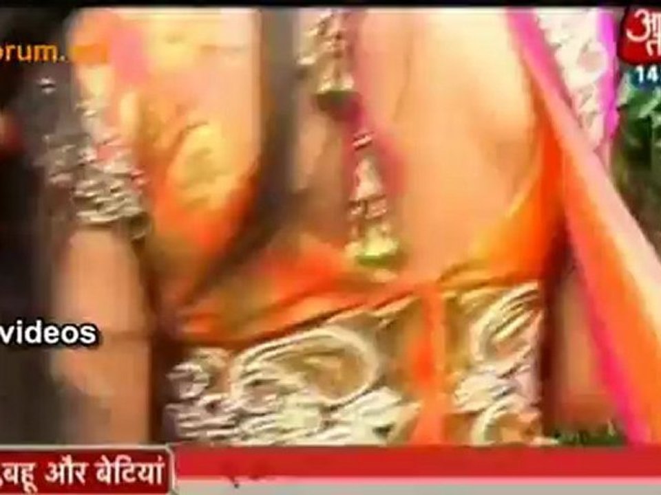 Virat Manvi Ka Sangeet - Ek Hazaaron Mein Meri Behna Hain