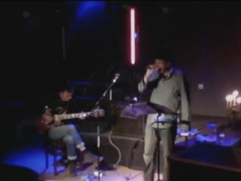 les livres de fesses invitent les copains - 02 insultes a contrainte